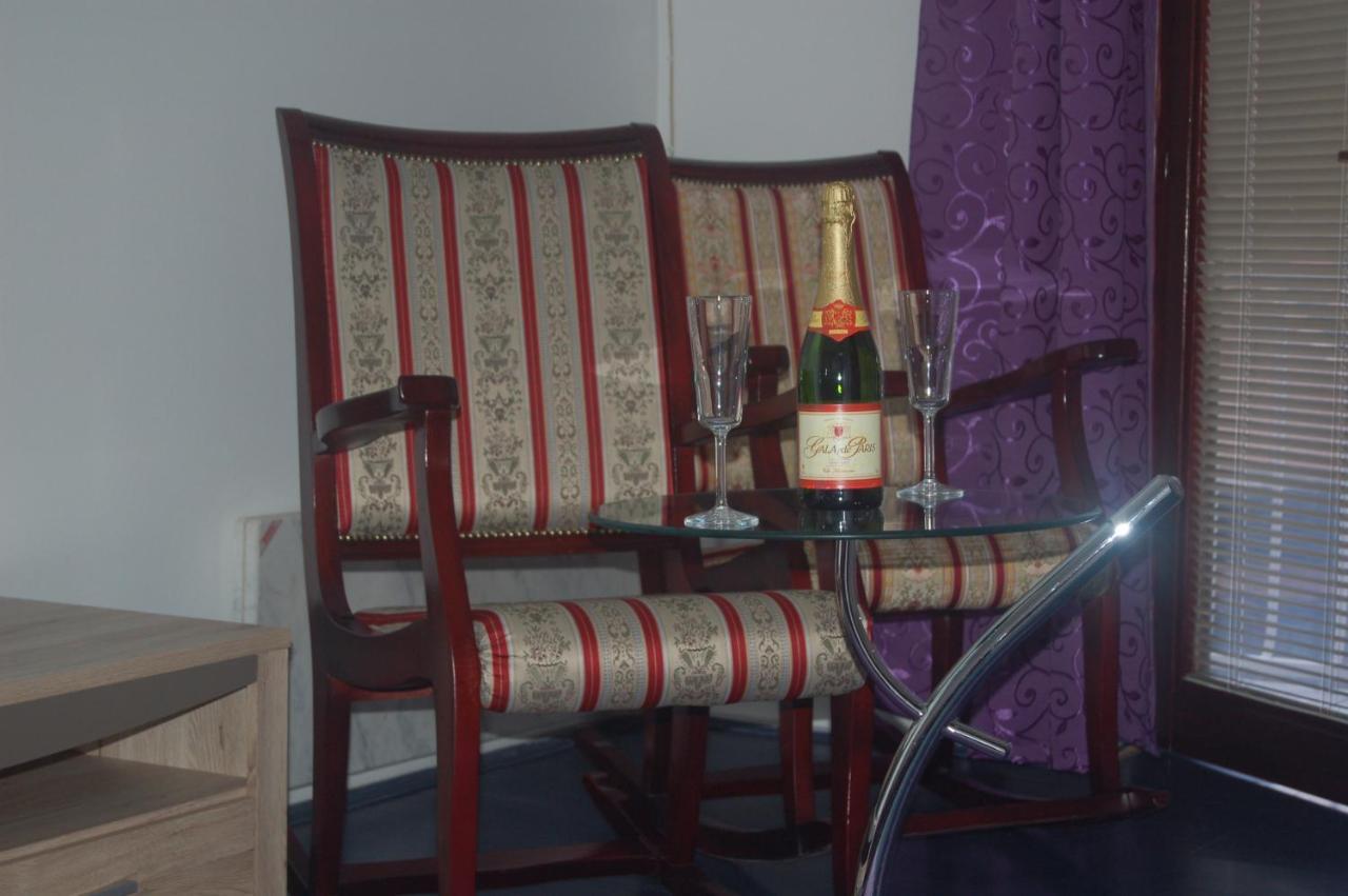 Apartmani Marios Nis Exterior photo
