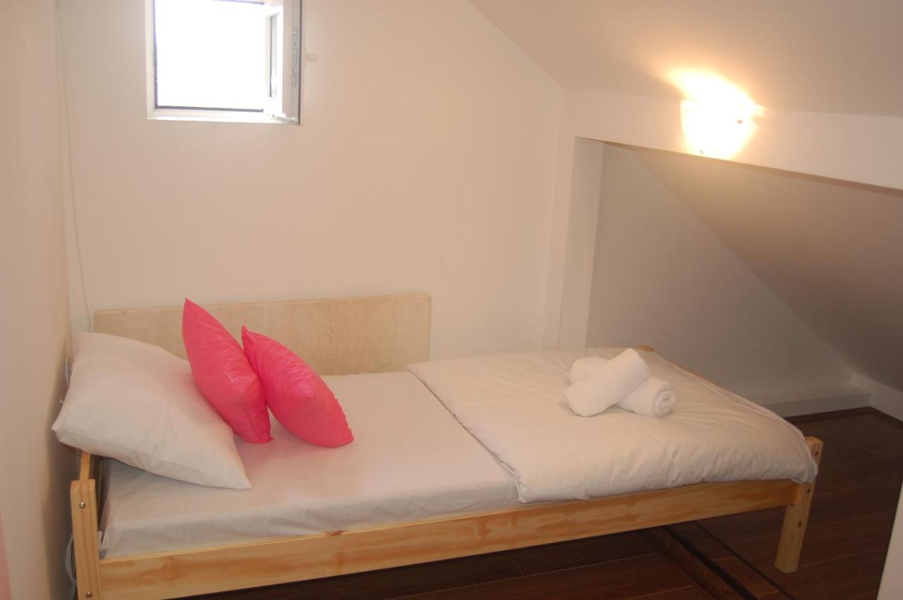 Apartmani Marios Nis Exterior photo