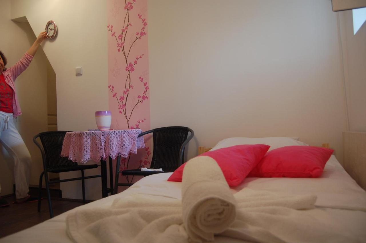 Apartmani Marios Nis Exterior photo